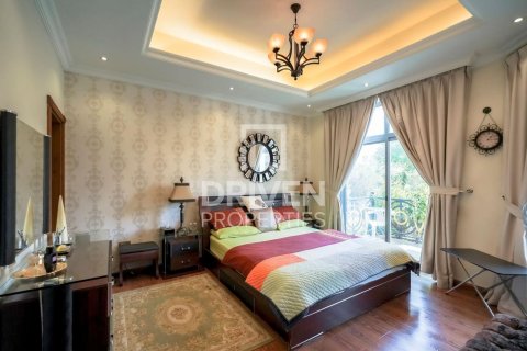 The Villa, Dubai, संयुक्त अरब अमीरात में विला, 5 बेडरूम, 833 वर्ग मीटर, संख्या 655261 - फ़ोटो 17