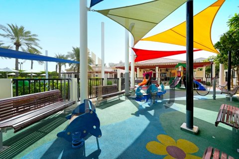 Saadiyat Island, Abu Dhabi, UAE의 판매용 아파트 침실 3개, 201제곱미터 번호 572705 - 사진 24