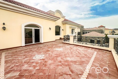 Villa en venta en The Villa, Dubai, EAU 6 dormitorios, 789.68 m2 № 755408 - foto 19