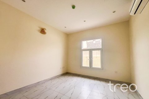 Villa en venta en The Villa, Dubai, EAU 6 dormitorios, 789.68 m2 № 755408 - foto 28