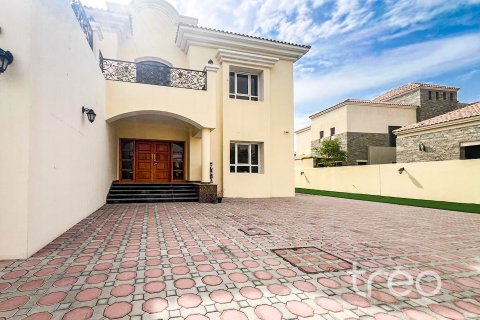 Villa en venta en The Villa, Dubai, EAU 6 dormitorios, 789.68 m2 № 755408 - foto 4