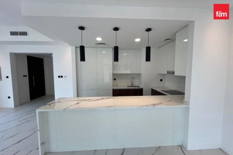 Kuća u nizu u gradu Dubai, UAE 4 spavaće sobe, 294.8 m2 Br. 723074 - Slika 2