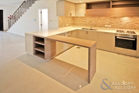 Kaupunkipientalo Jumeirah Village Circle, Dubai, Arabiemiraatit 4 makuuhuonetta, 345 m2 № 667495 - kuva 6