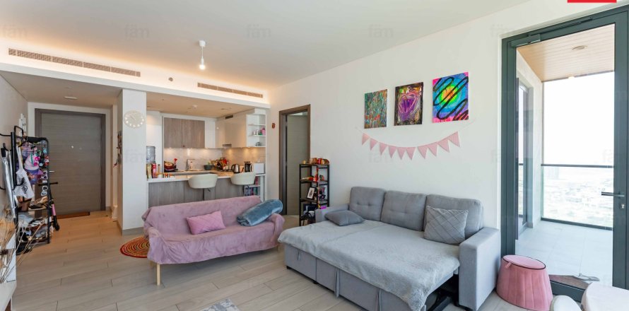 Apartament në Dubai, Emiratet e Bashkuara Arabe 3 dhoma gjumi, 143.3 m2. № 645633