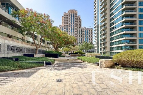 Apartment sa The Views, Dubai, UAE 1 silid-tulugan, 79 sq.m. № 621062 - larawan 24