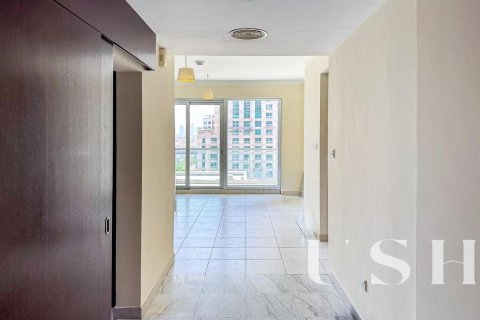 Apartment sa The Views, Dubai, UAE 1 silid-tulugan, 79 sq.m. № 621062 - larawan 19