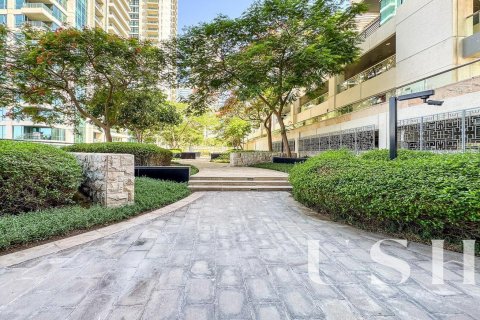 Apartment sa The Views, Dubai, UAE 1 silid-tulugan, 79 sq.m. № 621062 - larawan 15