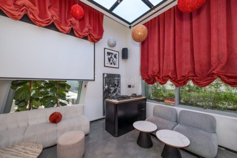 Müüa pood asukohaga Business Bay, Dubai, AÜE: 208 m² Nr 714171 - pilt 7