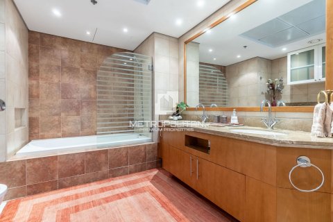 Střešní byt v Jumeirah Beach Residence, Dubai, SAE 3 ložnice, 379 m² Č.: 592418 - fotografie 11