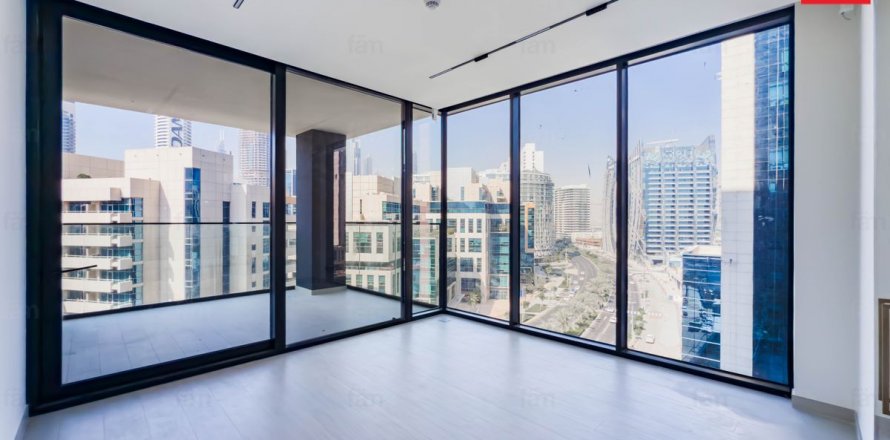 Apartment in Business Bay, Dubai, UAE 2 bedrooms, 111.2 sq.m. № 580957