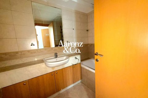 Dzīvoklis Jumeirah Lake Towers, Dubaijā, AAE 5 istabas, 270 m2 Nr. 753953 - attēls 17