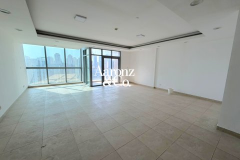 Dzīvoklis Jumeirah Lake Towers, Dubaijā, AAE 5 istabas, 270 m2 Nr. 753953 - attēls 1