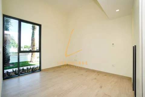 Villa te huur in Al Furjan, Dubai, VAE 4 slaapkamers, 689 vr.m., nr 693458 - foto 14