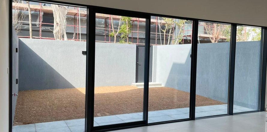 Kamienica w Tilal City, Sharjah, ZEA 2 sypialnie, 182.55 mkw. nr 748211