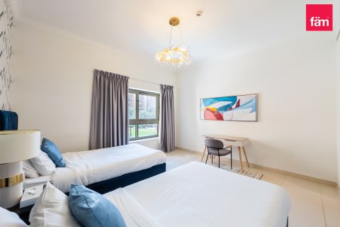 Dvoupatrový byt v Palm Jumeirah, Dubai, SAE 3 ložnice, 292.8 m² Č.: 539031 - fotografie 14