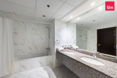 Dvoupatrový byt v Palm Jumeirah, Dubai, SAE 3 ložnice, 292.8 m² Č.: 539031 - fotografie 25