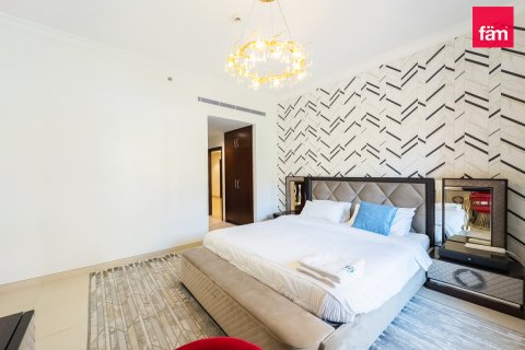 Dvoupatrový byt v Palm Jumeirah, Dubai, SAE 3 ložnice, 292.8 m² Č.: 539031 - fotografie 11