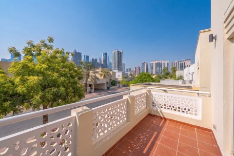 Villa zum Verkauf in Dubai, VAE 6 Schlafzimmer, 628 m2 Nr. 761007 - Foto 12