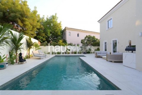 Vila di Arabian Ranches, Dubai, UEA 5 kamar tidur, 413 m2 nomor 625179 - foto 22