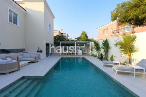 Vila di Arabian Ranches, Dubai, UEA 5 kamar tidur, 413 m2 nomor 625179 - foto 19