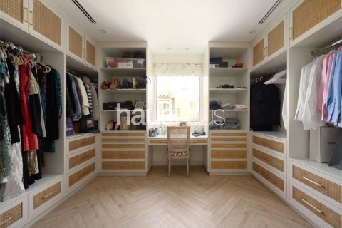 Vila di Arabian Ranches, Dubai, UEA 5 kamar tidur, 413 m2 nomor 625179 - foto 11