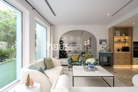 Vila di Arabian Ranches, Dubai, UEA 5 kamar tidur, 413 m2 nomor 625179 - foto 6