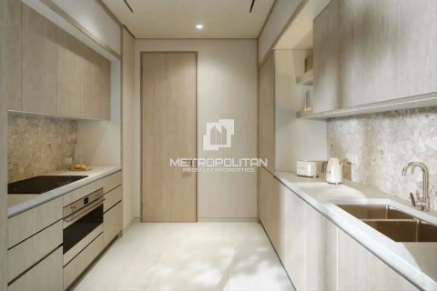 Apartment in Jumeirah, Dubai, UAE 4 bedrooms, 249 sq.m. № 593045 - photo 8