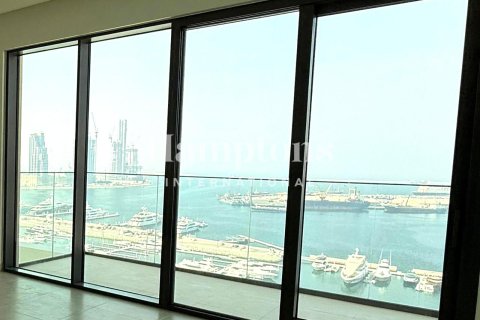 Appartement te huur in Mina Rashid, Dubai, VAE 3 slaapkamers, 152.59968071 vr.m., nr 651241 - foto 10