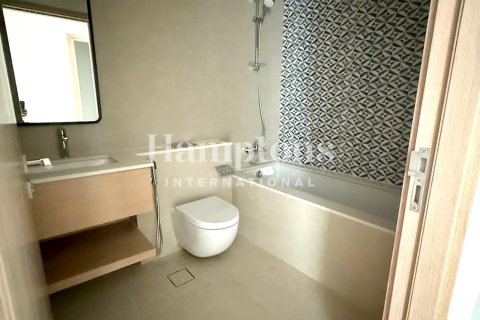 Appartement te huur in Mina Rashid, Dubai, VAE 3 slaapkamers, 152.59968071 vr.m., nr 651241 - foto 3