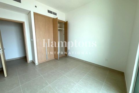 Appartement te huur in Mina Rashid, Dubai, VAE 3 slaapkamers, 152.59968071 vr.m., nr 651241 - foto 1