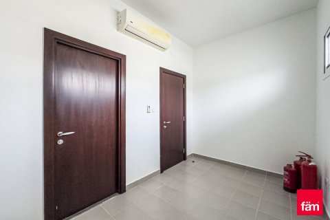 Řadový dům v Dubai, SAE 3 ložnice, 271.8 m² Č.: 571940 - fotografie 13