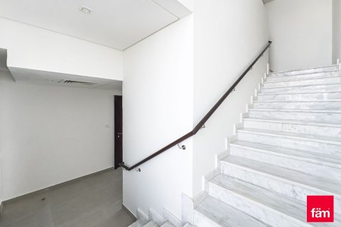 Řadový dům v Dubai, SAE 3 ložnice, 271.8 m² Č.: 571940 - fotografie 11