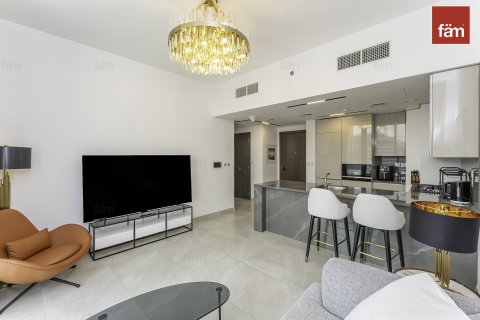 Apartment in Business Bay, Dubai, UAE 1 bedroom, 64 sq.m. № 633018 - photo 2