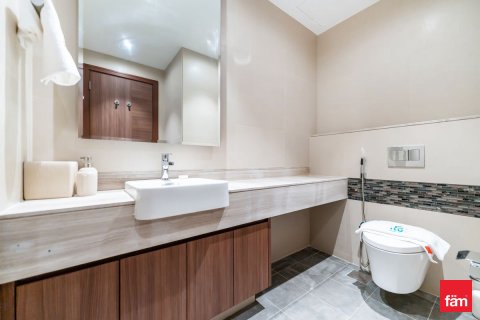Apartment in Downtown Dubai (Downtown Burj Dubai), UAE 3 bedrooms, 203.5 sq.m. № 633014 - photo 25