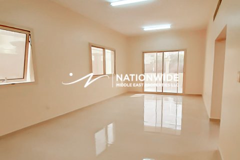 فيلا للبيع في أبو ظبي، الإمارات العربية المتحدة 4 غرفة نوم ، 630 متر مربع ، رقم 647152 - صورة 7