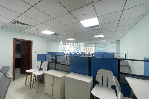Büroraum zur Miete in Business Bay, Dubai, VAE 75 m2 Nr. 705287 - Foto 8