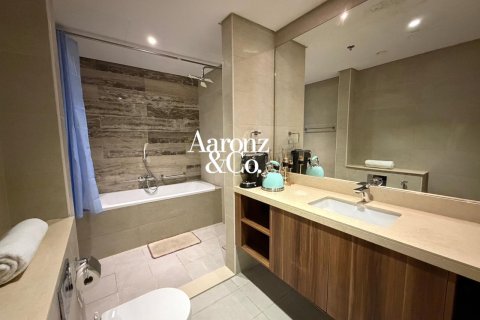 Appartement te huur in Palm Jumeirah, Dubai, VAE 1 slaapkamer, 90 vr.m., nr 705284 - foto 12