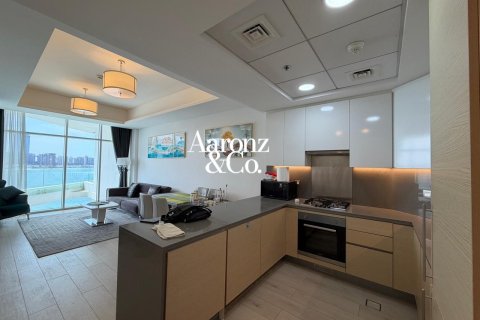 Appartement te huur in Palm Jumeirah, Dubai, VAE 1 slaapkamer, 90 vr.m., nr 705284 - foto 5