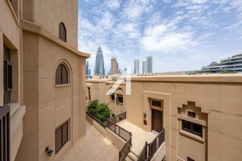 Dzīvoklis Downtown Dubai (Downtown Burj Dubai)jā, AAE 1 istaba, 79 m2 Nr. 702075