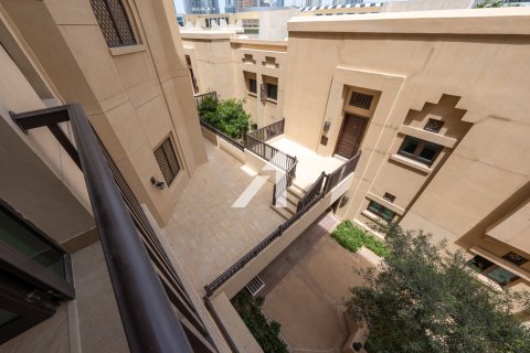 Apartament në Downtown Dubai (Downtown Burj Dubai), Emiratet e Bashkuara Arabe 1 dhomë gjumi, 79 m2. № 702075 - Foto 14