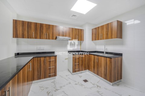 Al Hamra Village, Ras Al Khaimah, UAE의 판매용 아파트 침실 2개, 121제곱미터 번호 664124 - 사진 6