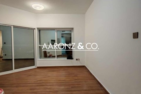 Jumeirah Lake Towers, Dubai, BAE’de kiralık daire 3 yatak odası, 106 m² No 699544 - fotoğraf 2