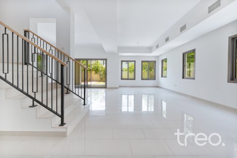 فيلا للبيع في Arabian Ranches 2، دبي، الإمارات العربية المتحدة 4 غرفة نوم ، 312.34 متر مربع ، رقم 733141 - صورة 4
