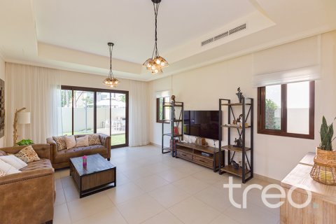 Villa à vendre à  Arabian Ranches 2, Dubai, EAU 4 chambres, 300.45 m2 № 733143 - photo 6