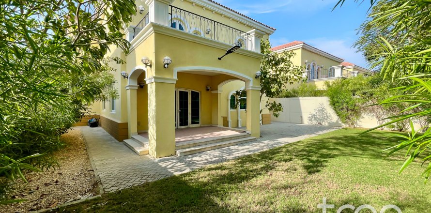Villa à Jumeirah Park, Dubai, EAU: 3 chambres, 327.67 m2 № 733115
