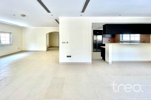 Villa à vendre à  Jumeirah Park, Dubai, EAU 3 chambres, 327.67 m2 № 733115 - photo 4