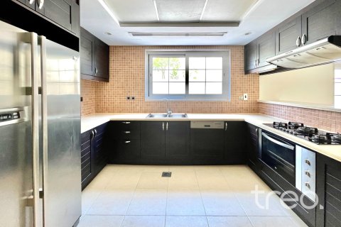 Villa à vendre à  Jumeirah Park, Dubai, EAU 3 chambres, 327.67 m2 № 733115 - photo 7
