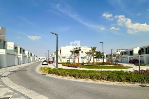 Shtëpi në qytet në Mohammed Bin Rashid City, Dubai, Emiratet e Bashkuara Arabe 4 dhoma gjumi, 338 m2. № 592423 - Foto 17