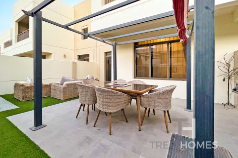 Řadový dům v Town Square, Dubai, SAE 3 ložnice, 199 m² Č.: 597601 - fotografie 2