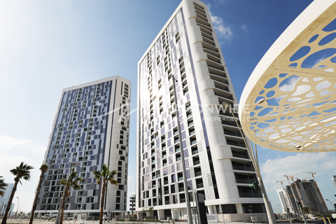 Apartament në Abu Dhabi, Emiratet e Bashkuara Arabe 3 dhoma gjumi, 151 m2. № 632196 - Foto 1